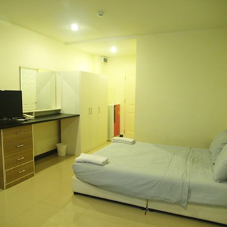 Bb Grand Residence Pattaya Exteriör bild