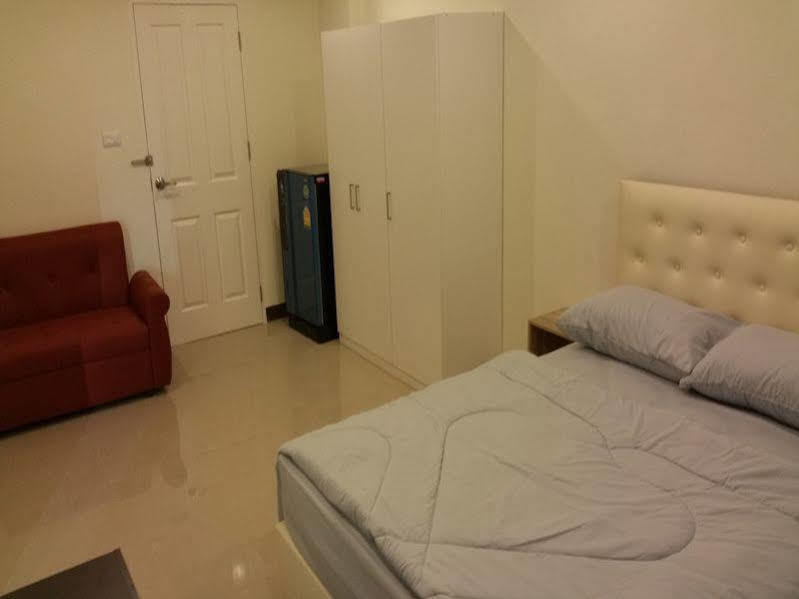 Bb Grand Residence Pattaya Exteriör bild