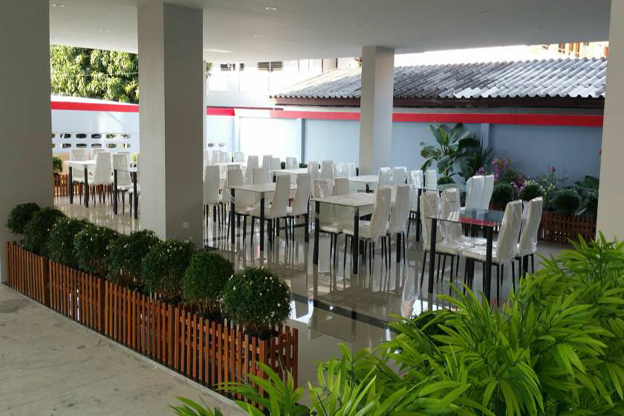Bb Grand Residence Pattaya Exteriör bild