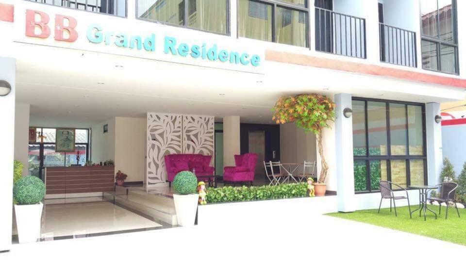 Bb Grand Residence Pattaya Exteriör bild